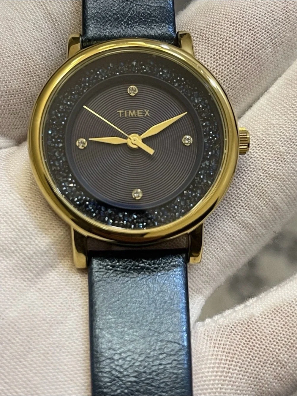 Timex Ladies Quartz Watch Gold Tone Blue Radiant Crystal Accent Dial TW2R93100